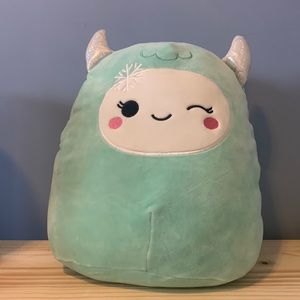 BNWOT 11” Yollie the Yeti Squishmallow